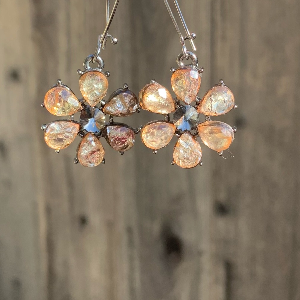 Vintage flower gem stone sparkly dangle earrings